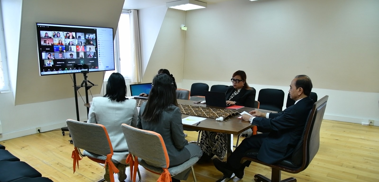 KBRI Paris Buka Lima Kelas BIP