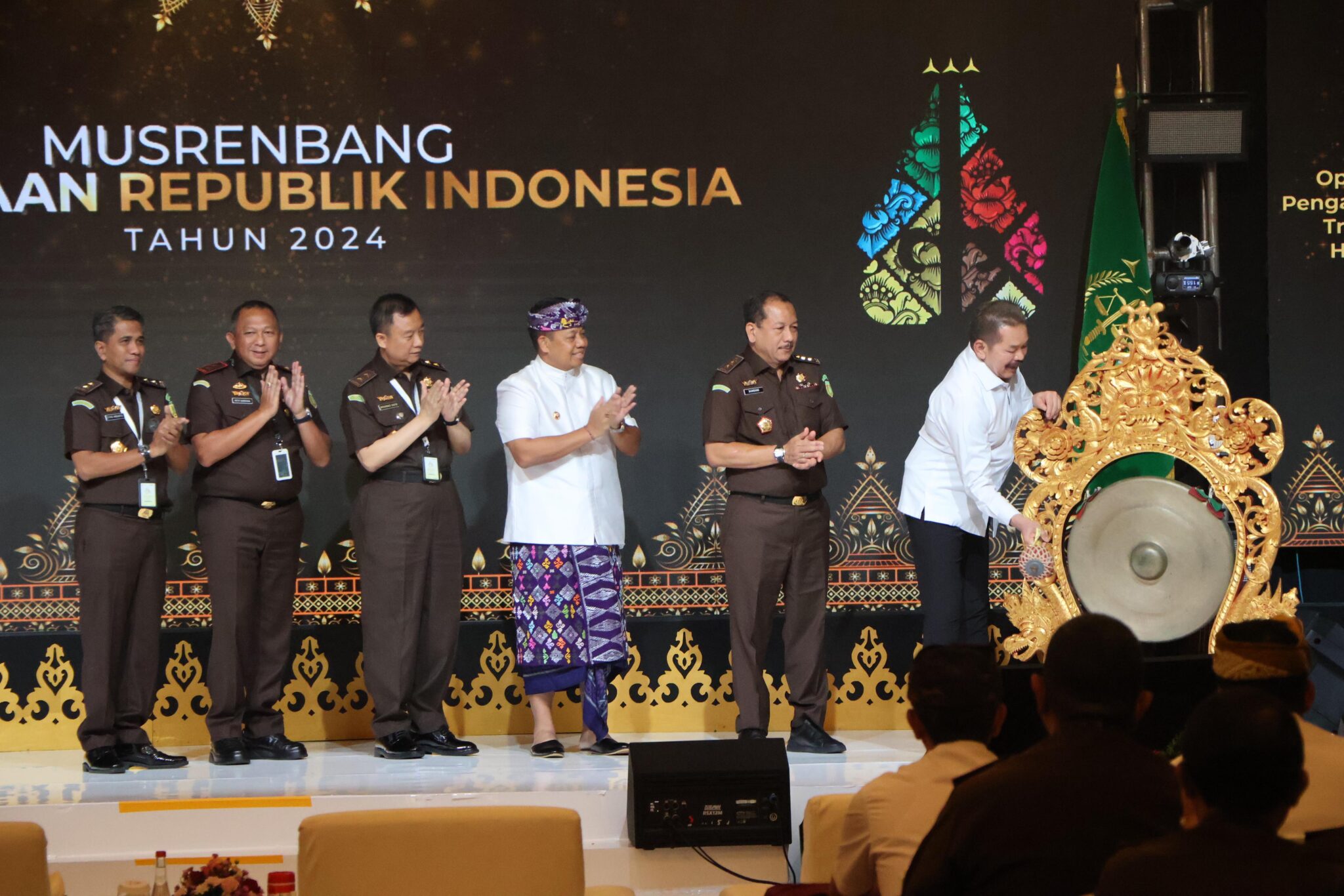Jaksa Agung ST Burhanuddin: "Output dari Musrenbang Kejaksaan RI 2024 Akan Menghasilkan Program Pelayanan Hukum Menuju Transformasi Penegakkan Hukum Modern"