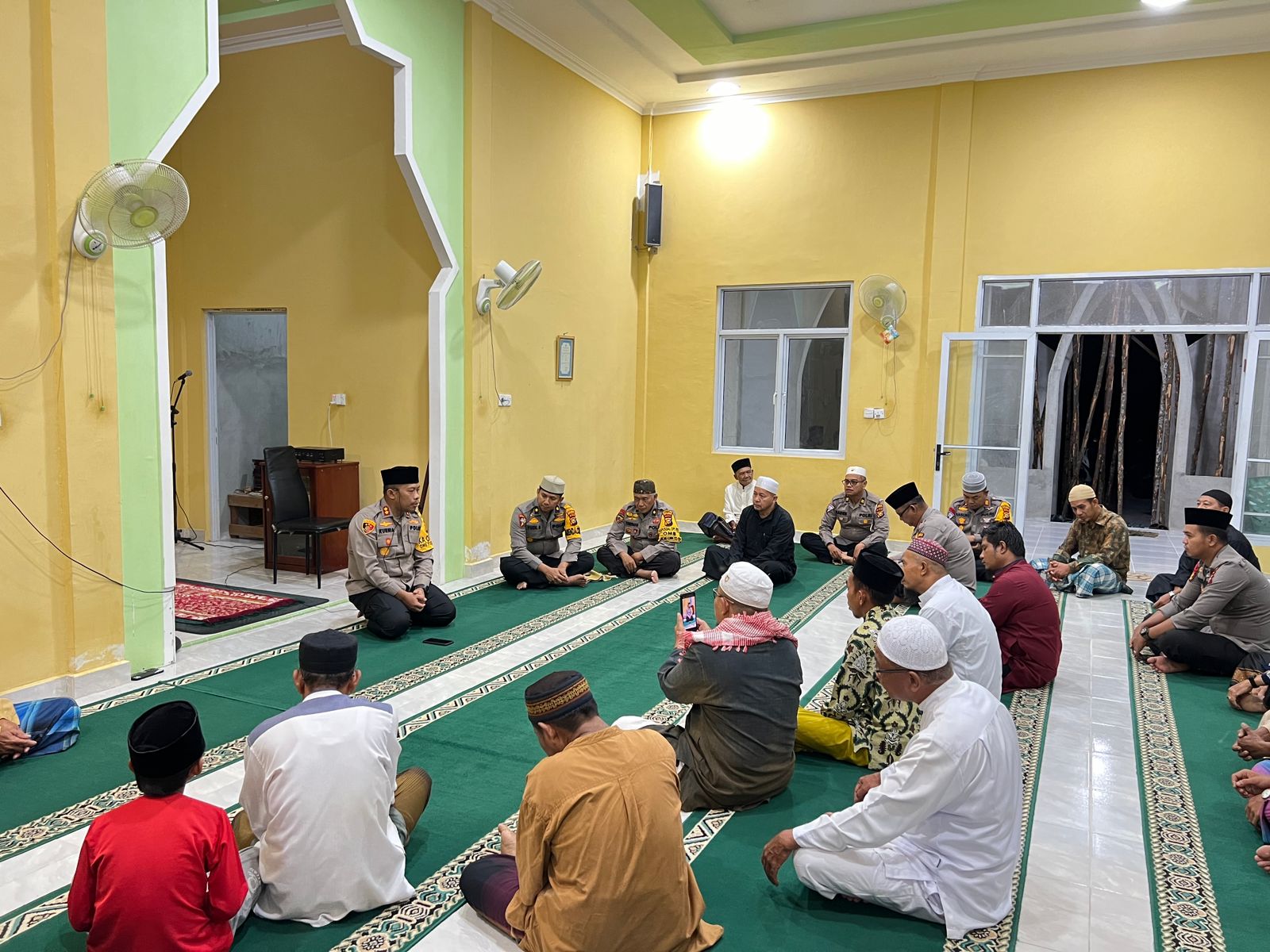 Harianteks.foto 1