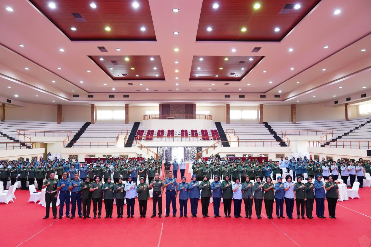 Dandenma Mabes TNI: Wan TNI Menjaga Keseimbangan Tugas dan Penjaga Keharmonisan Keluarga.