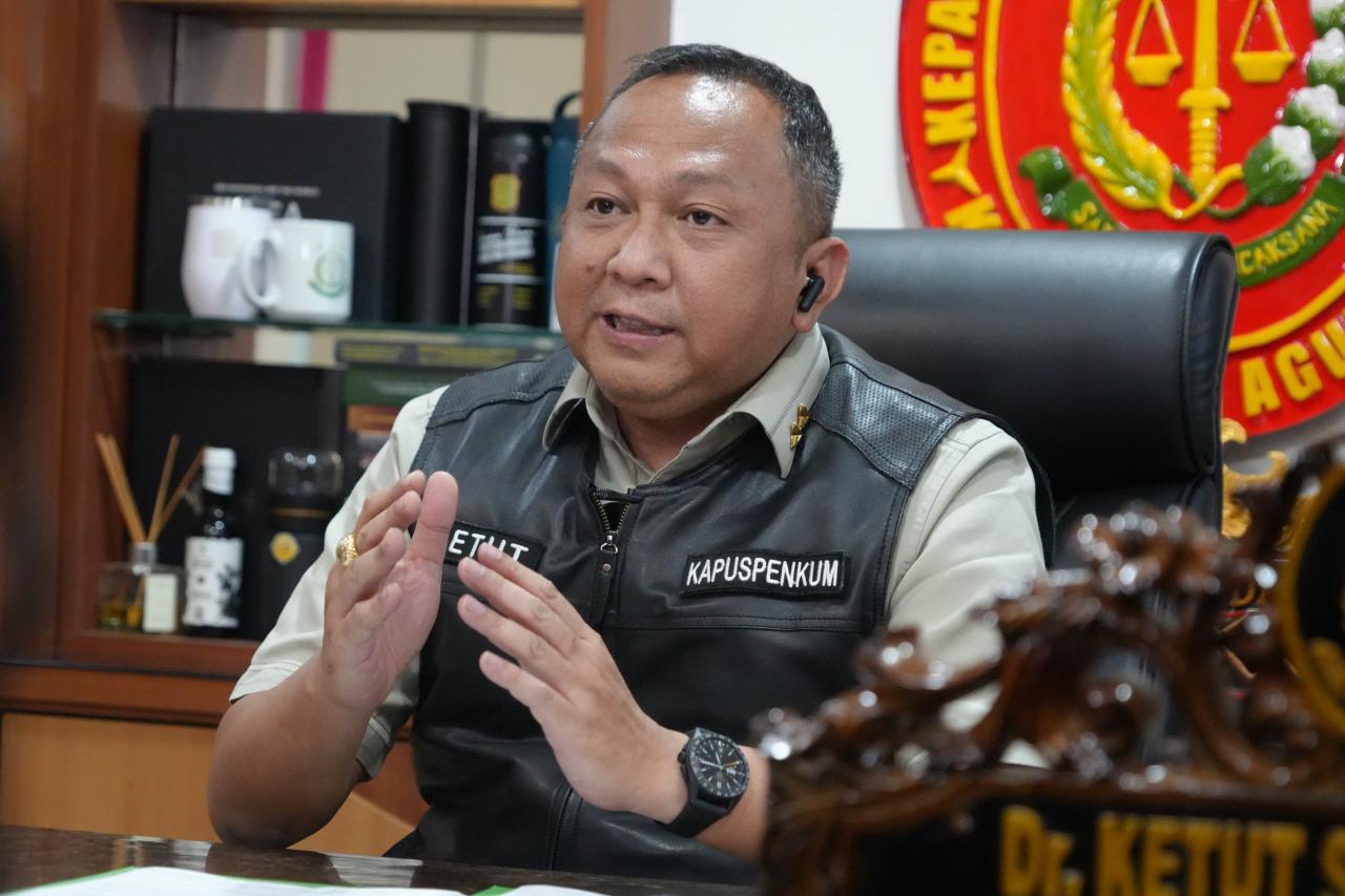 Kejaksaan Aqung RI Memeriksa 2 Orang Saksi Terkait Perkara Emas Surabaya