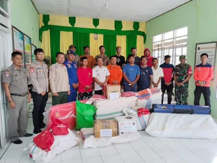 Tindaklanjuti Hasil Rakortas Bersama Wabup
BPBD Bantu Korban KM. Yuiee Jaya 02