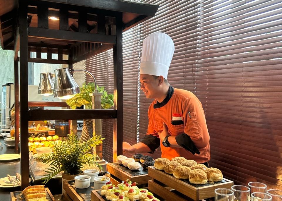 Hotel Aston Sidoarjo Sajikan Menu Sarapan Nuansa Tradisional