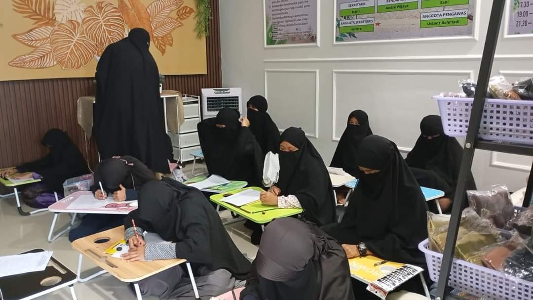 Yayasan Inaayah Batam Merupakan Pondok Tahfidz Al Qur'an Yang Mengratiskan Seluruh Biaya Santri