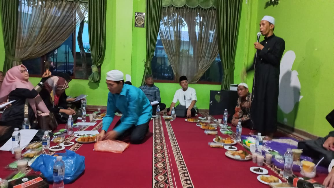 Raja Hery Mokrizal Buka Bersama di Pondok Pesantren Miftahur Rabbani : Raih Berkah Ramadhan