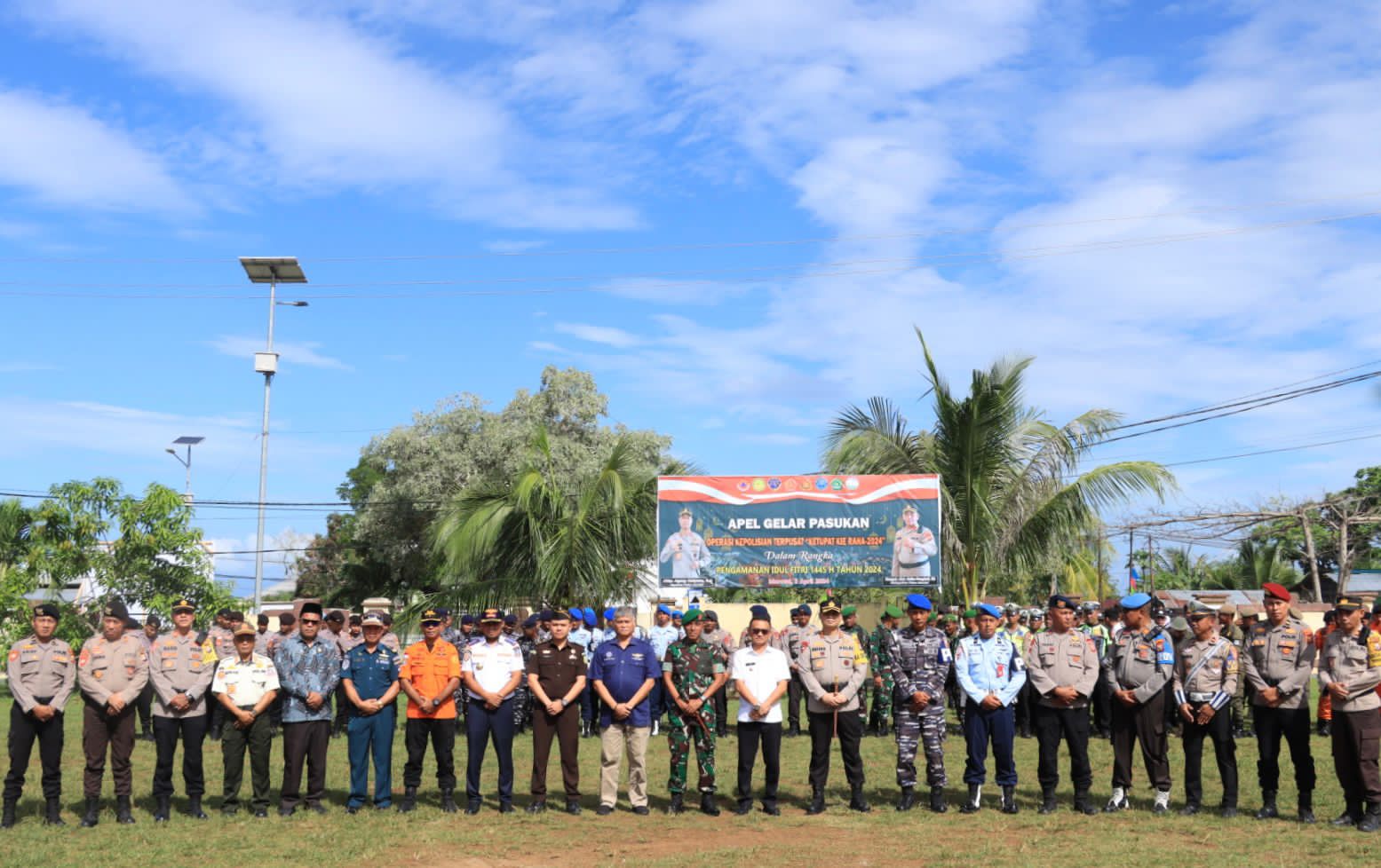 Polres Morotai Lakukan Apel Gelar Pasukan Operasi Kepolisian Terpusat Ketupat Kie Raha 2024