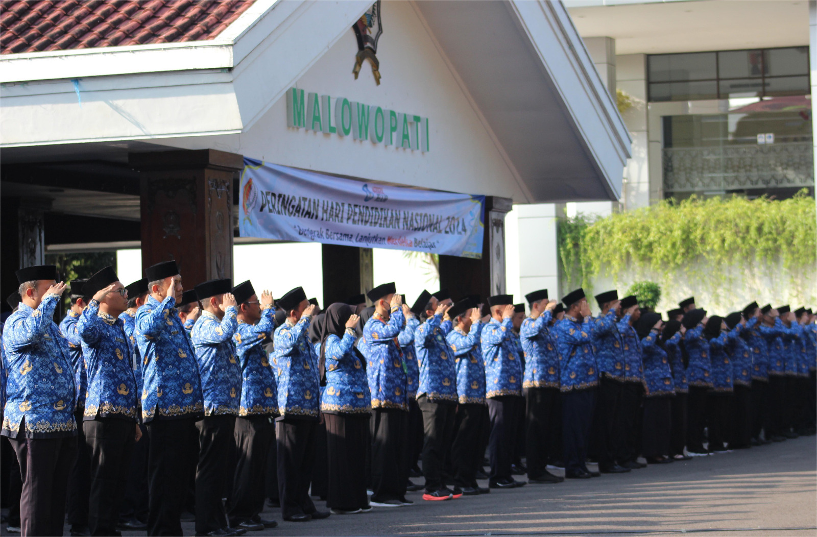 Pemkab Bojonegoro Gelar Upacara Hari Pendidikan Nasional, Terus Gotong Royong untuk Gerakan Merdeka Belajar 