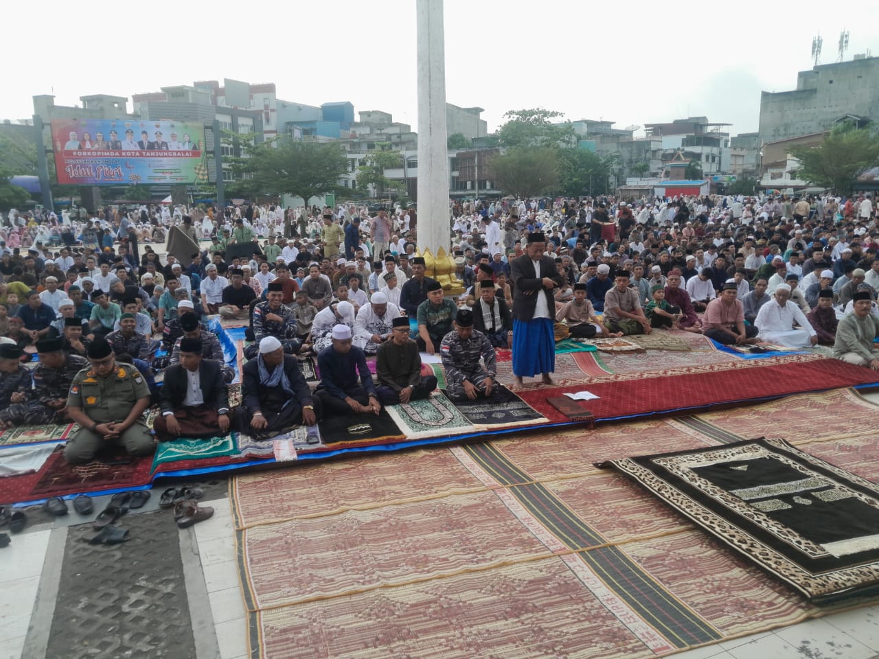 Pemerintah kota Tanjungbalai H Waris Tholib Menggelar Pelaksanaan Sholat Idul Fitri 1445 H/ 2024 M,Bersama Masyarakat