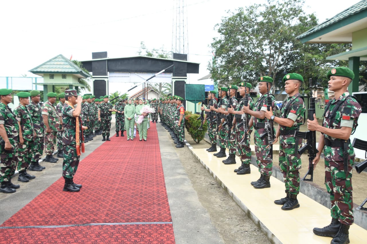 Pangdam II Sriwijaya Minta Jajaran Kodim 0426 Selalu Bermanfaat Bagi Masyarakat 
