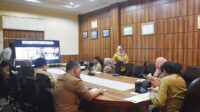 Pj Walikota Pagar Alam Nelson Firdaus Hadiri Rapat Kesiapan Pilkada Serentak Secata Virtual.