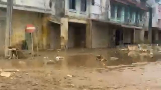 Screenshot 20251220 125756 WhatsAppBusiness