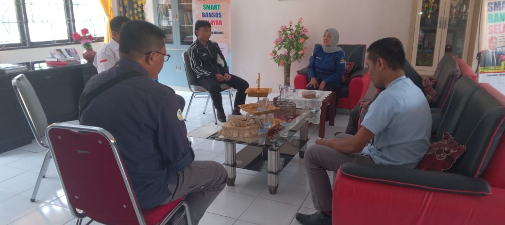 Dibuat 'Gerah' Oleh Rumor Pemotongan Bansos, Dinsos dan Kantor Pos, Buka Mulut