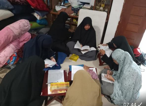 Rezeki Berkah Dengan Sedekah Bantu Renovasi Mushola Yang Layak dan Asrama Santri Yatim Dhuafa Penghafal Al Qu'an