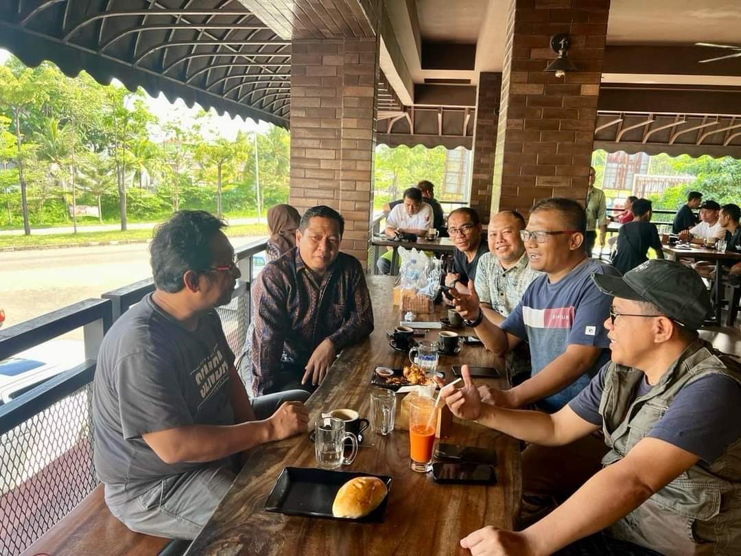 Syiarkan MTQH, Bangun Jembatan Kesejukan : PWI Kepri Gowes Batam-Bintan