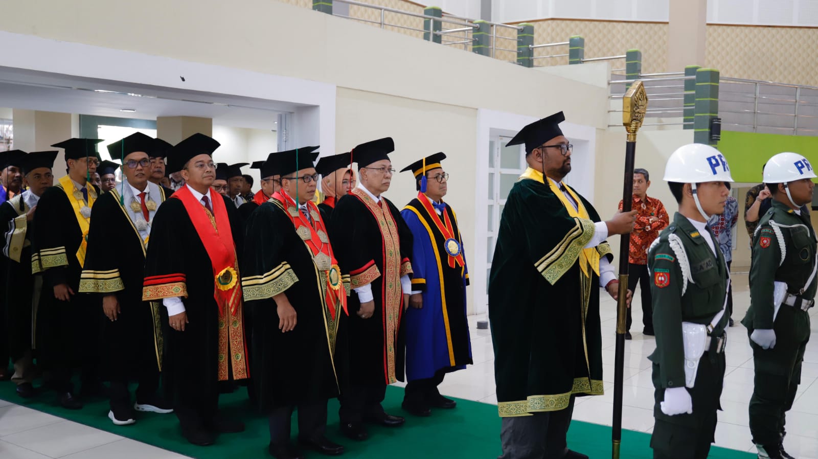 Pengukuhan Profesor Kehormatan Hakim Agung Dr.H Hamidi SH ,MH