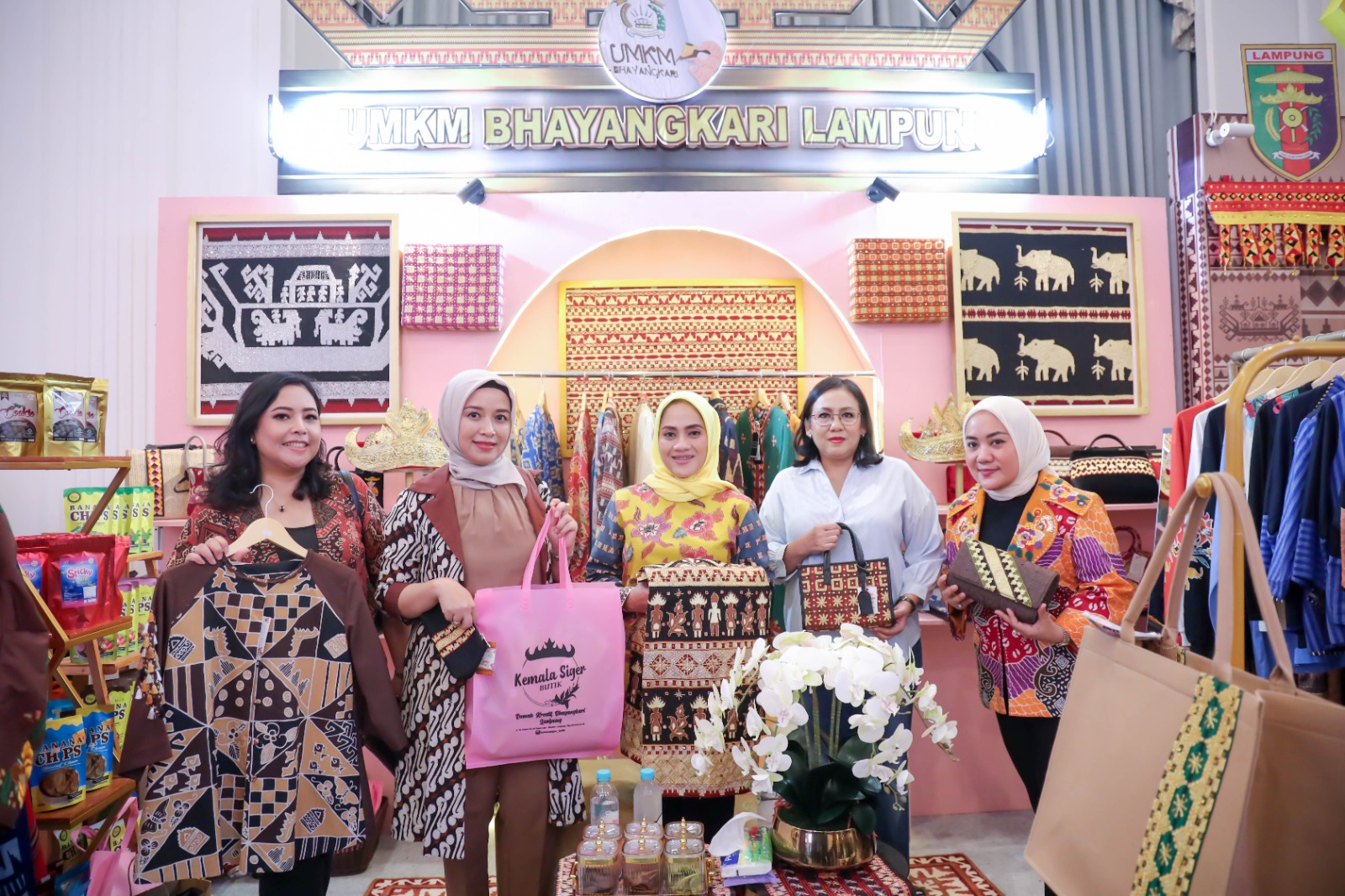Ketua Bhayangkari daerah lampung, Apresiasi Pengembangan UMKM melalui Lampung Craf 2024