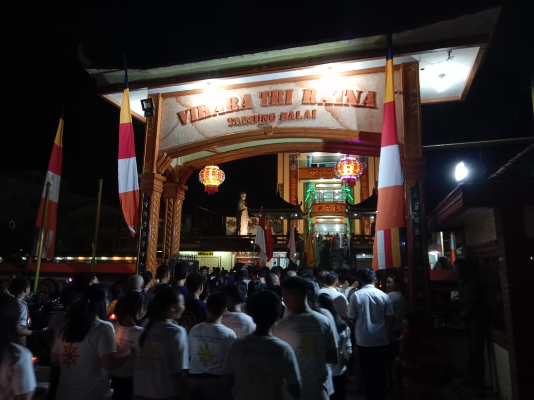 Polres Tanjung Balai Melaksanakan Pengamanan Pawai Prosesi Lilin peringatan Hari Raya Waisak 2568 BE / 2024.