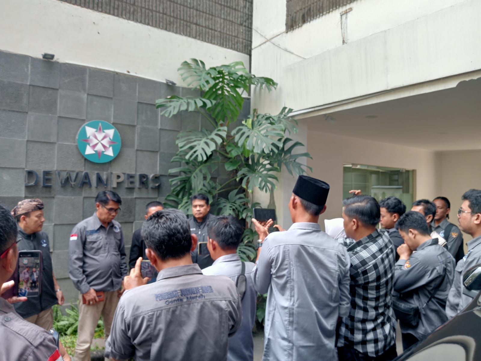 ampaikan Pesan Kepemerintah, Pengurus Pro Jurnalismedia Siber (PUS) Sambangi Gedung Dewan Pers