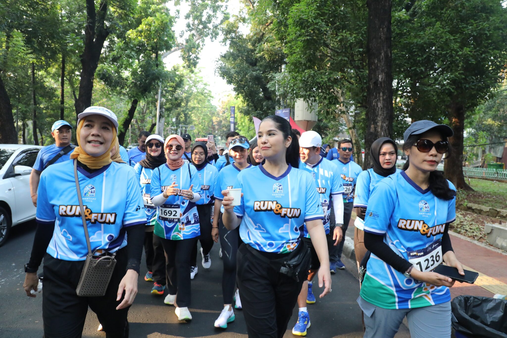 Selenggarakan HANTARU 2024 Run & Fun 5k, Menteri AHY Harapkan Pegawai Semakin Solid dan Kompak
