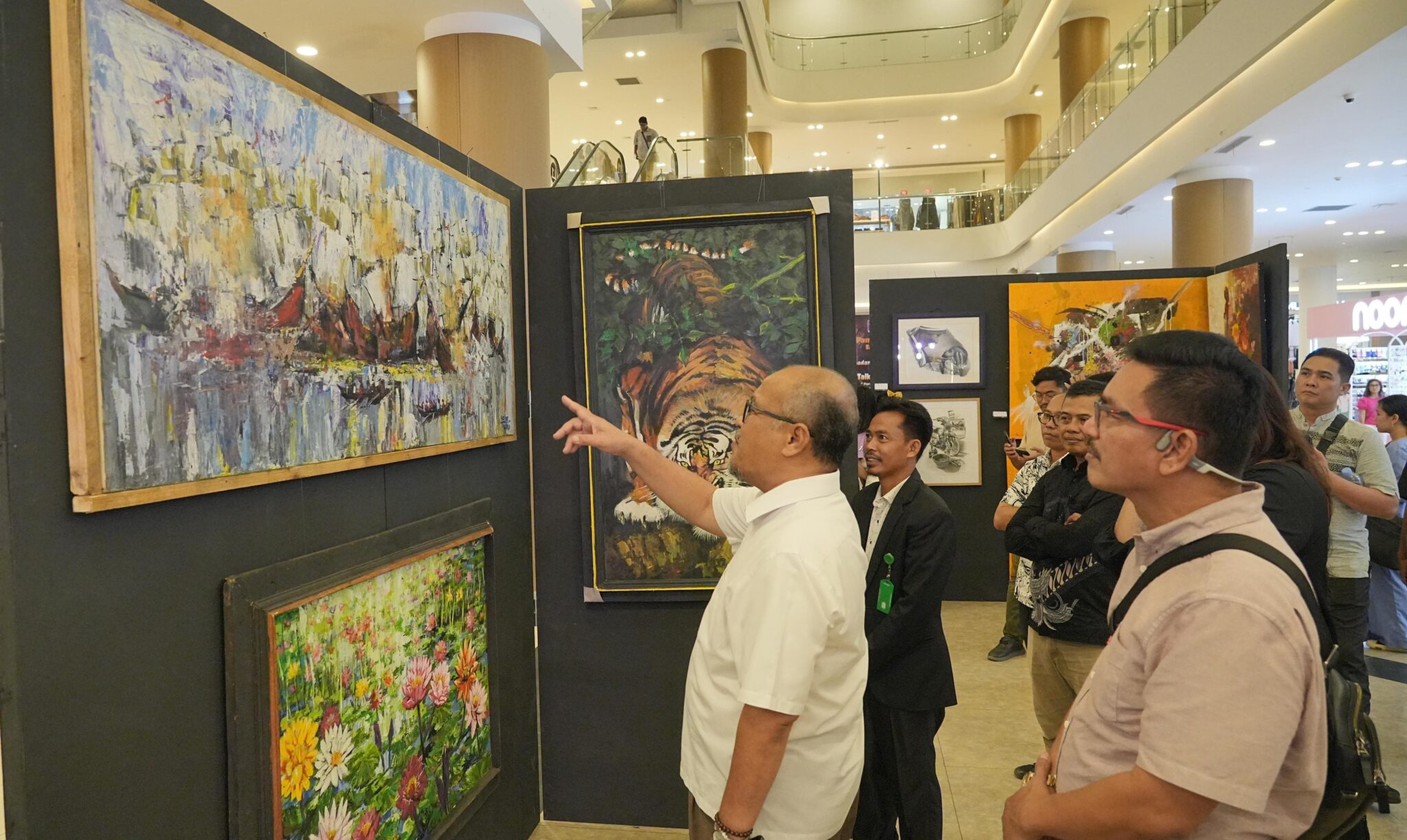 BP Batam Dorong Sinergi Majukan Batam Melalui Pameran Lukisan Pembangunan