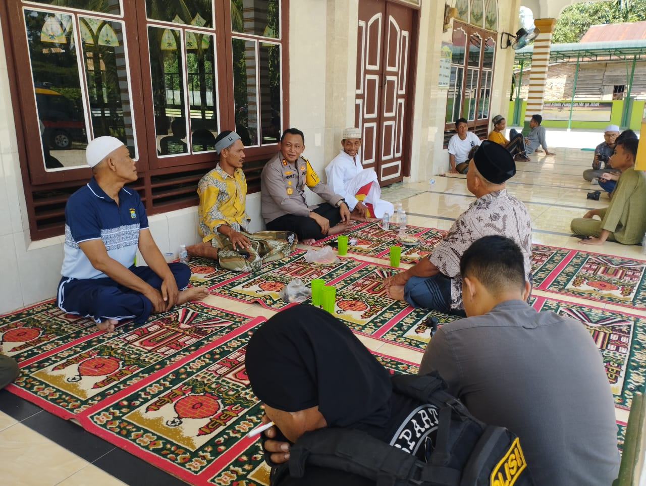 Guna Mengetahui dan Menyerap Aspirasi Warga, Kapolres Tanjung Balai Menyapa Warga Dalam Kegiatan Jumat Curhat