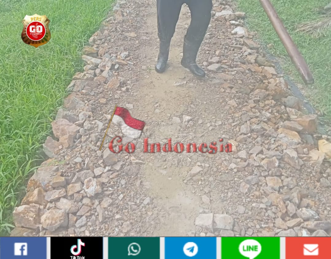 Proyek Pekerjaan Pengerasan Jalan Beskos Parit, Diduga Asal Jadi
