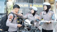 Propam Polda Jatim Lakukan Test Urine Personel Polres Gresik, Upaya Pencegahan Penyalahgunaan Narkoba