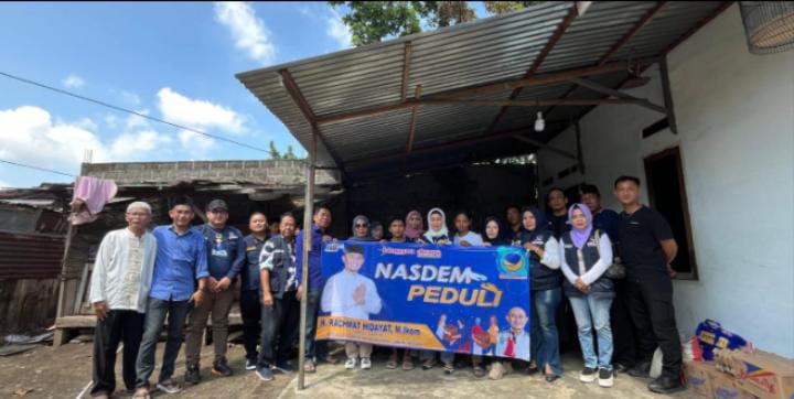 DPD Partai NasDem Bantu Korban Kebakaran di KBS Margamulya