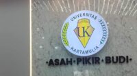 Warga Sukatani Geruduk Pembangunan Gedung Universitas Kartamulia