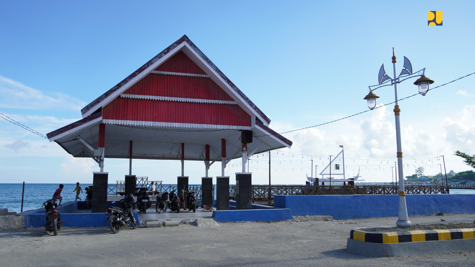 Kementerian PUPR Rampungkan Penataan Kawasan Pesisir Labuang Sebagai Destinasi Wisata Baru di Majene