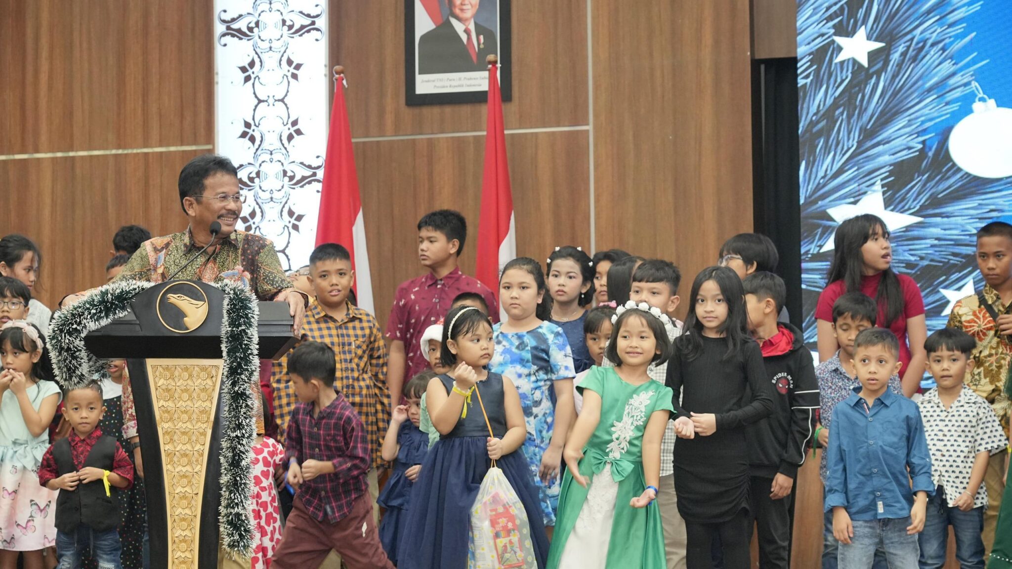 Suka Cita Malam Perayaan Natal 2024 di Lingkungan BP Batam
